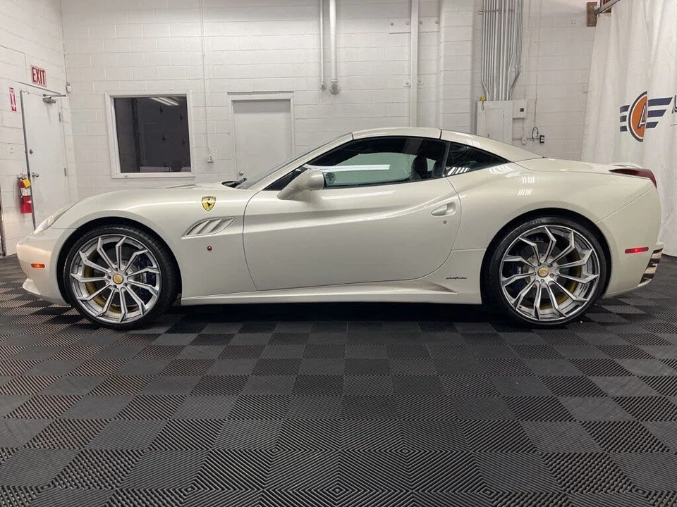 2012 Ferrari California - Image 6 of 31
