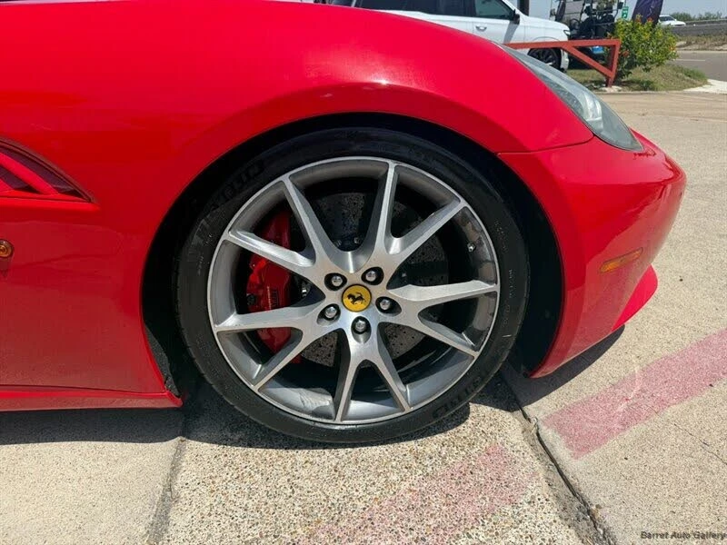 2012 Ferrari California - Image 21 of 31