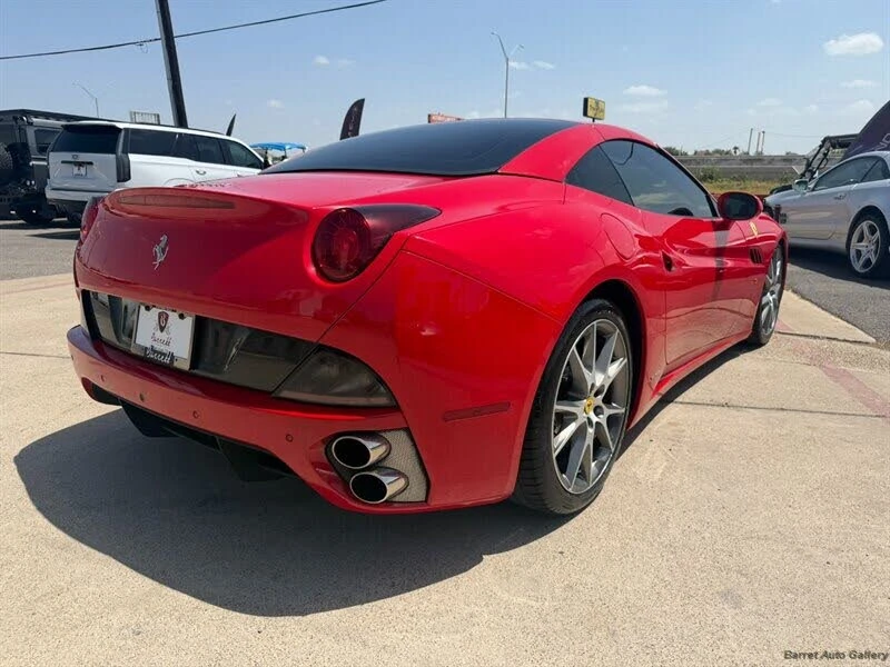 2012 Ferrari California - Image 10 of 31