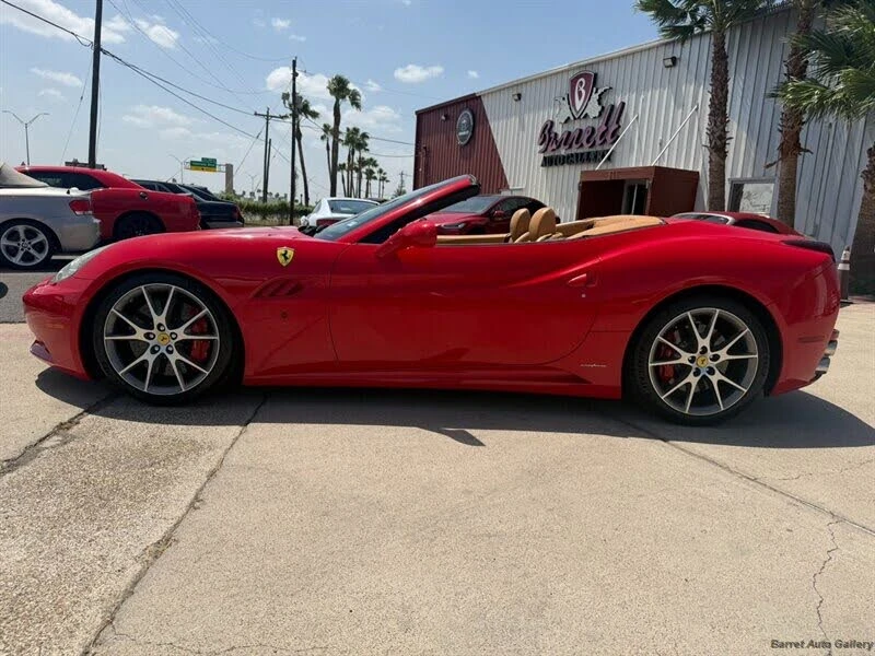 2012 Ferrari California - Image 5 of 31