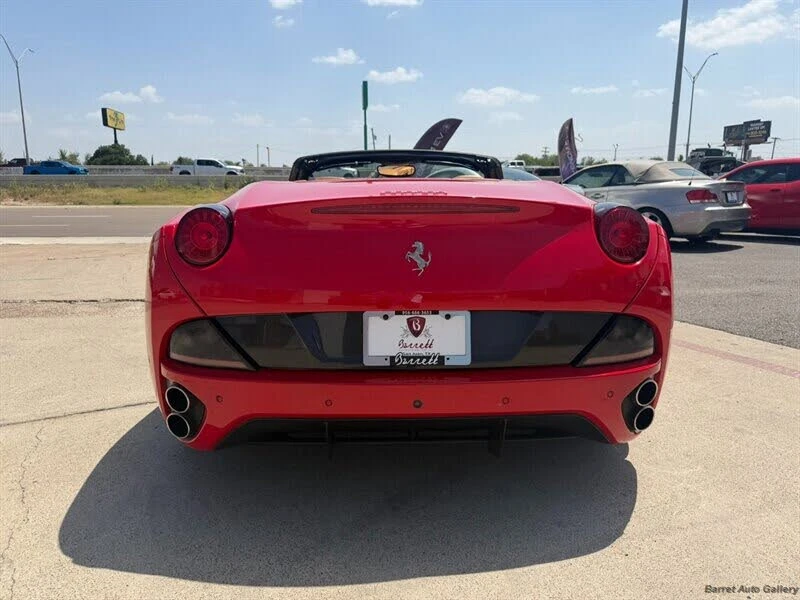 2012 Ferrari California - Image 9 of 31