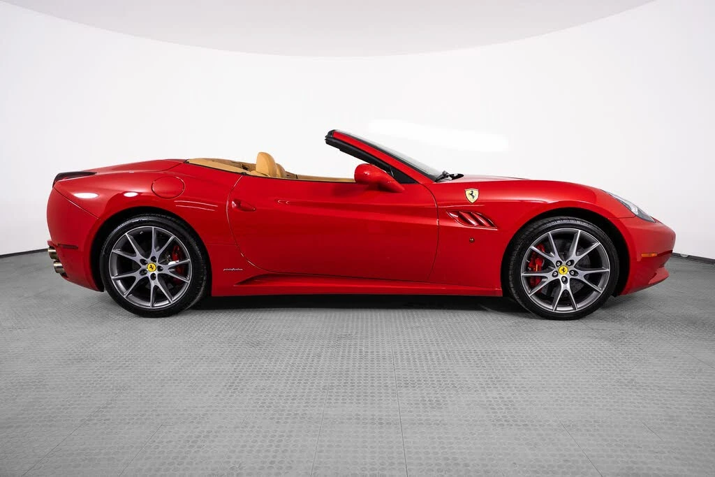 2012 Ferrari California - Image 5 of 31