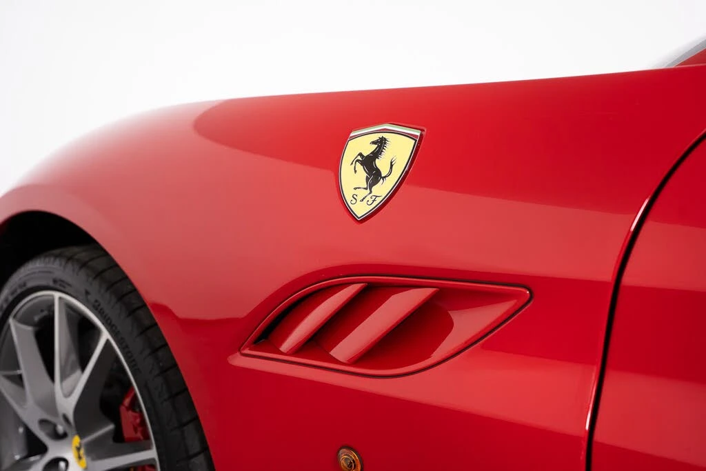 2012 Ferrari California - Image 8 of 31