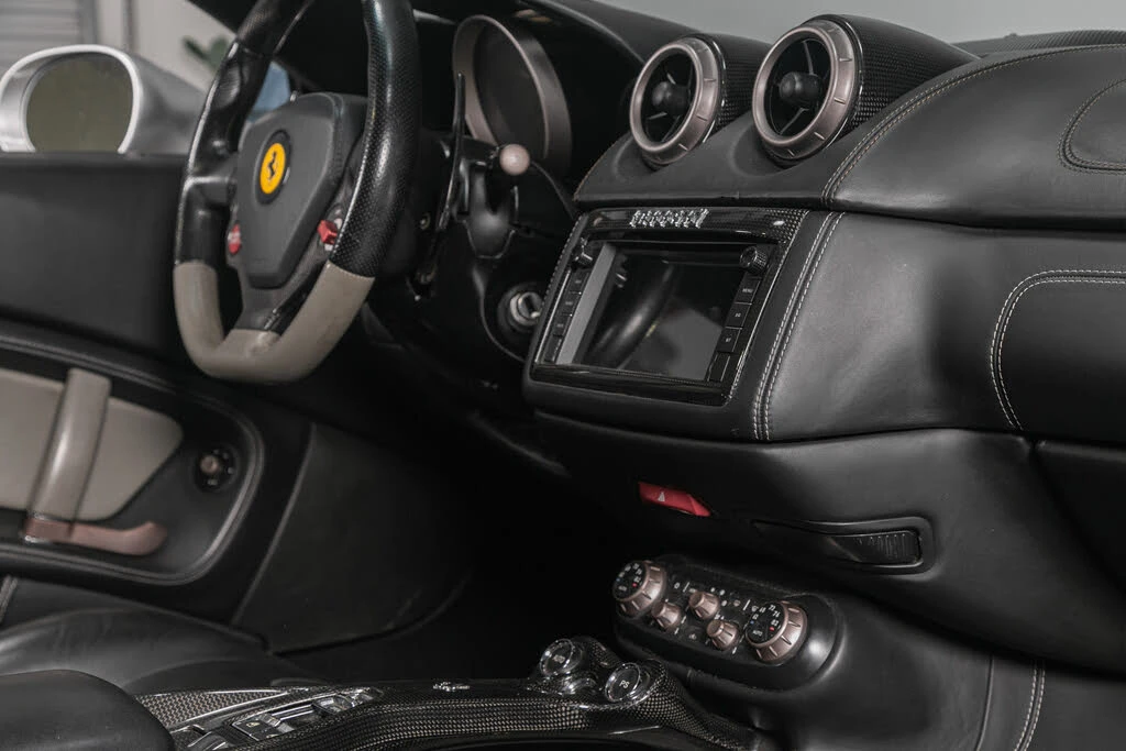 2012 Ferrari California - Image 29 of 31