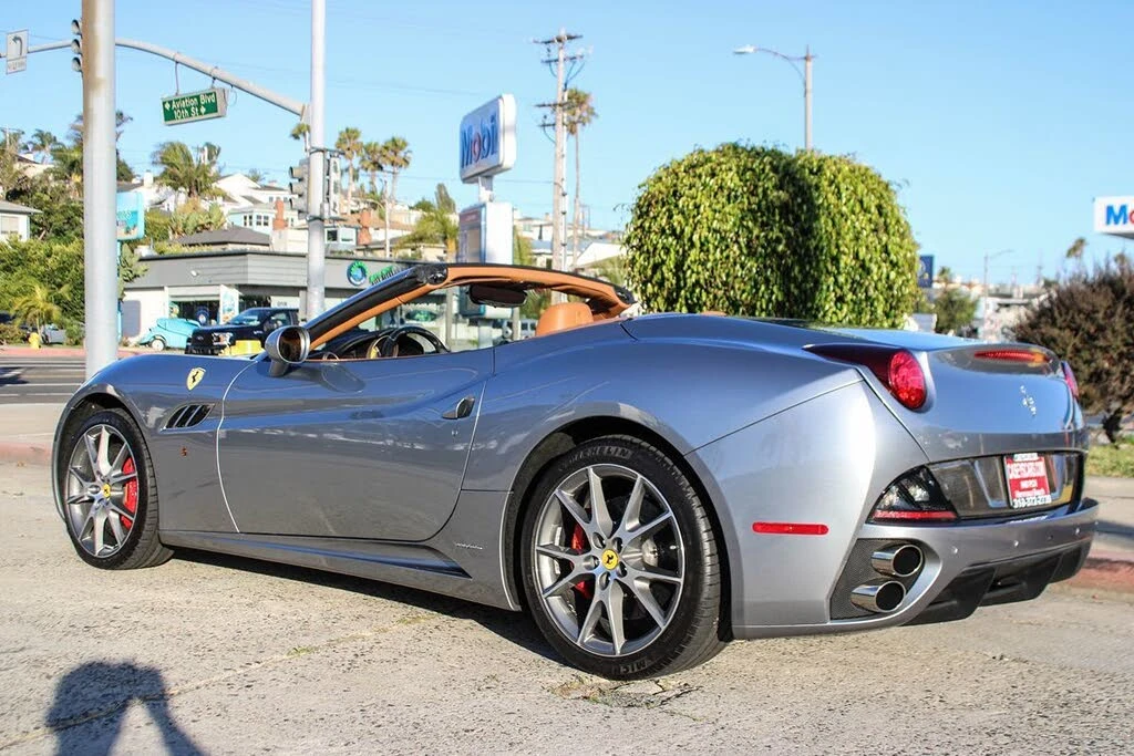 2012 Ferrari California - Image 4 of 31