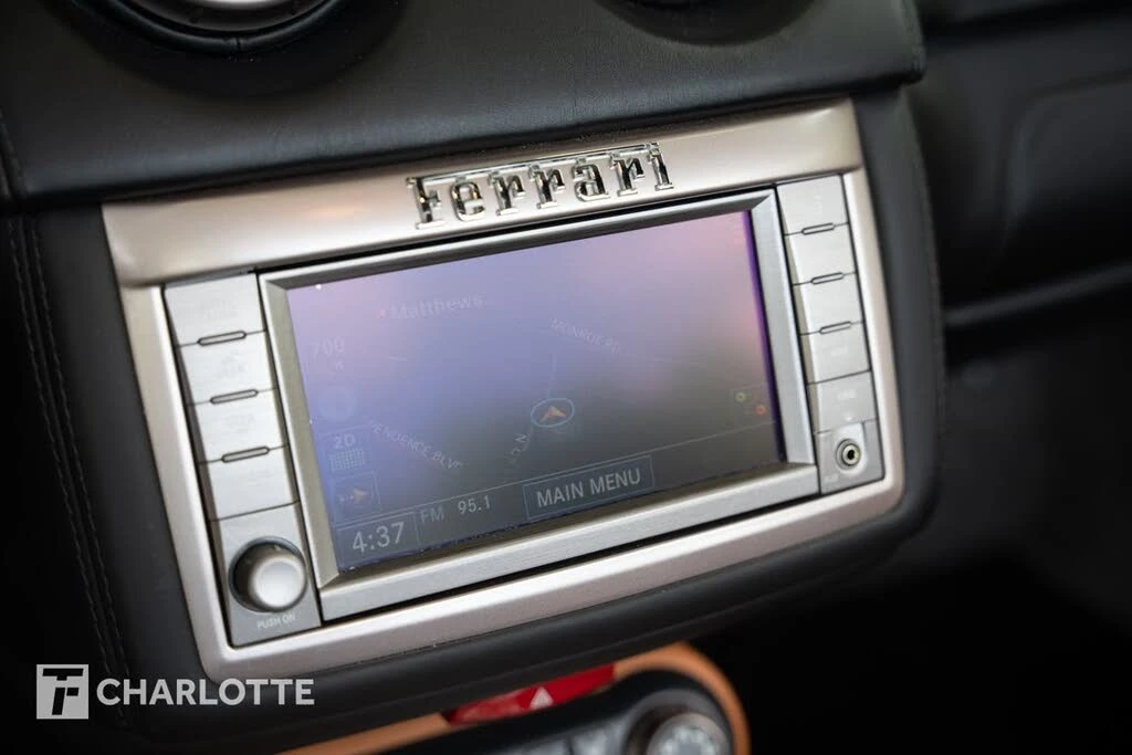 2012 Ferrari California - Image 27 of 31