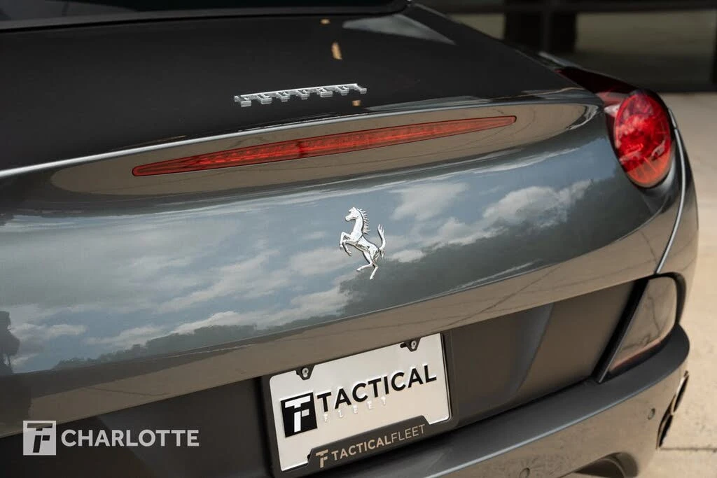 2012 Ferrari California - Image 16 of 31