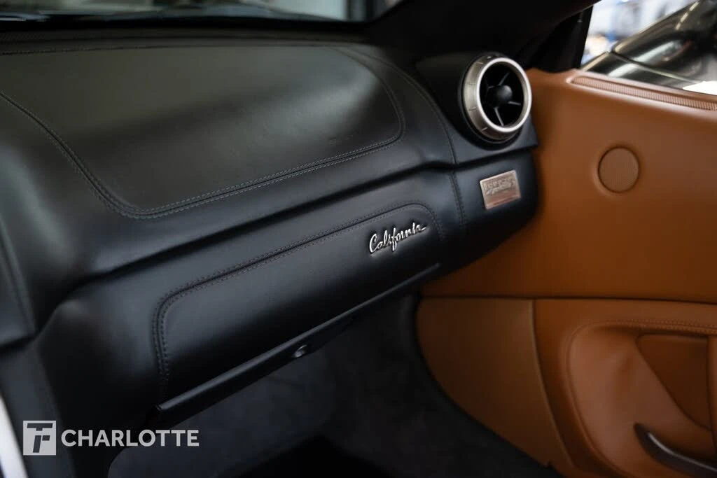 2012 Ferrari California - Image 31 of 31