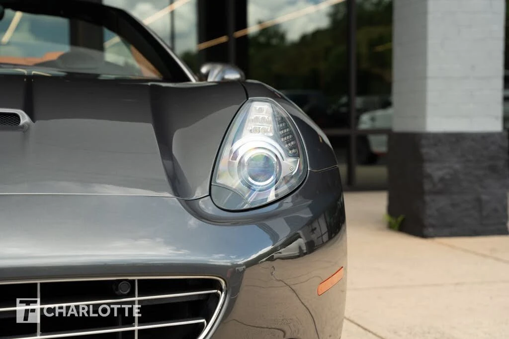 2012 Ferrari California - Image 6 of 31