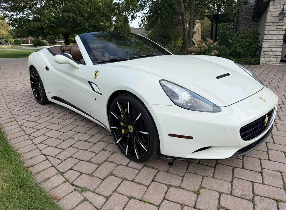 2012 Ferrari California - Image 20 of 25