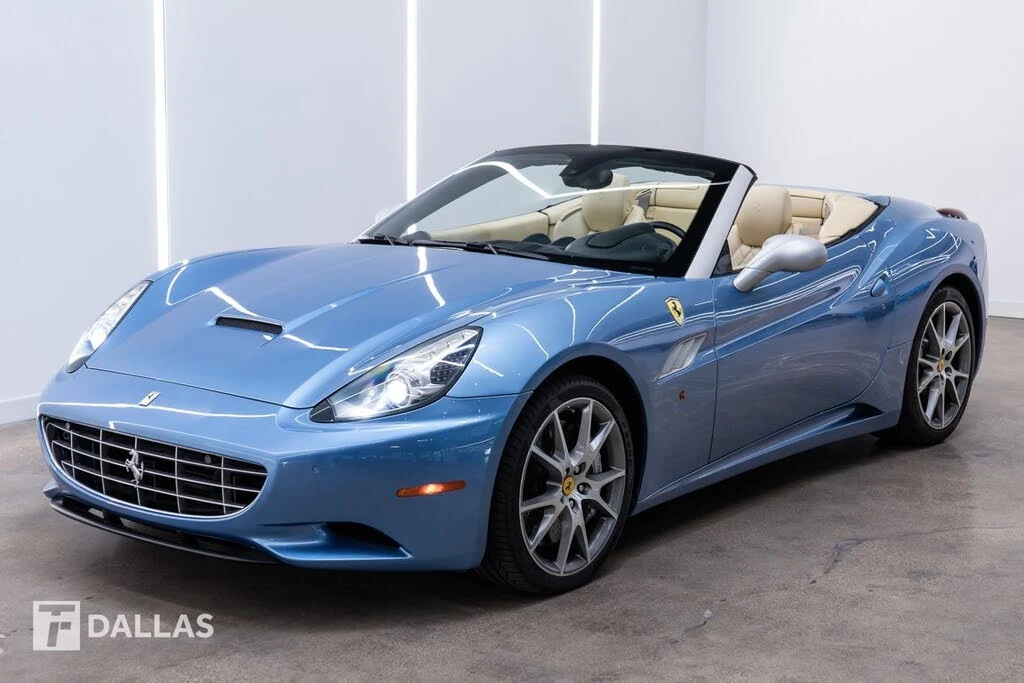 2012 Ferrari California - Image 2 of 4