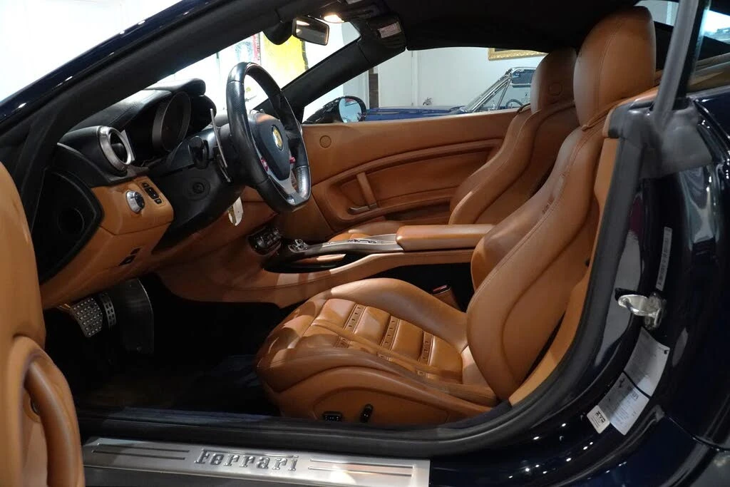 2012 Ferrari California - Image 27 of 31