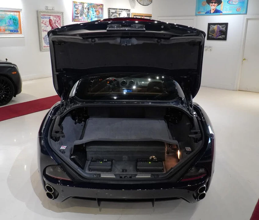 2012 Ferrari California - Image 24 of 31