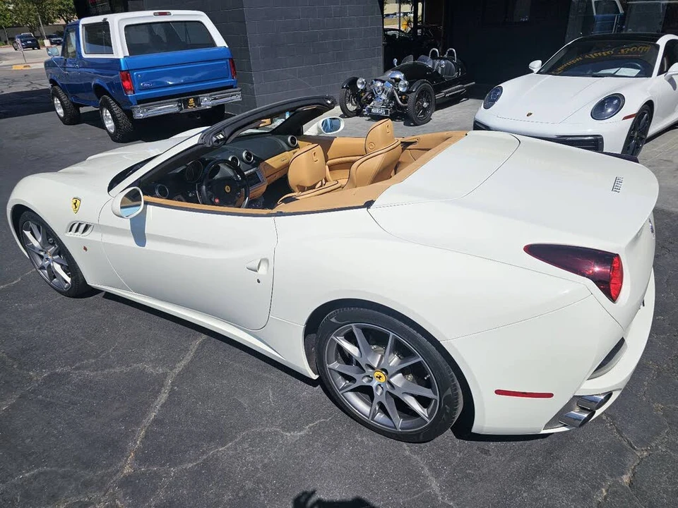 2012 Ferrari California - Image 7 of 31
