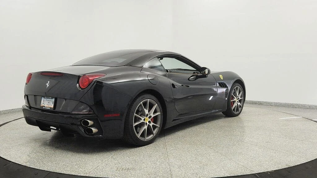 2012 Ferrari California - Image 5 of 29