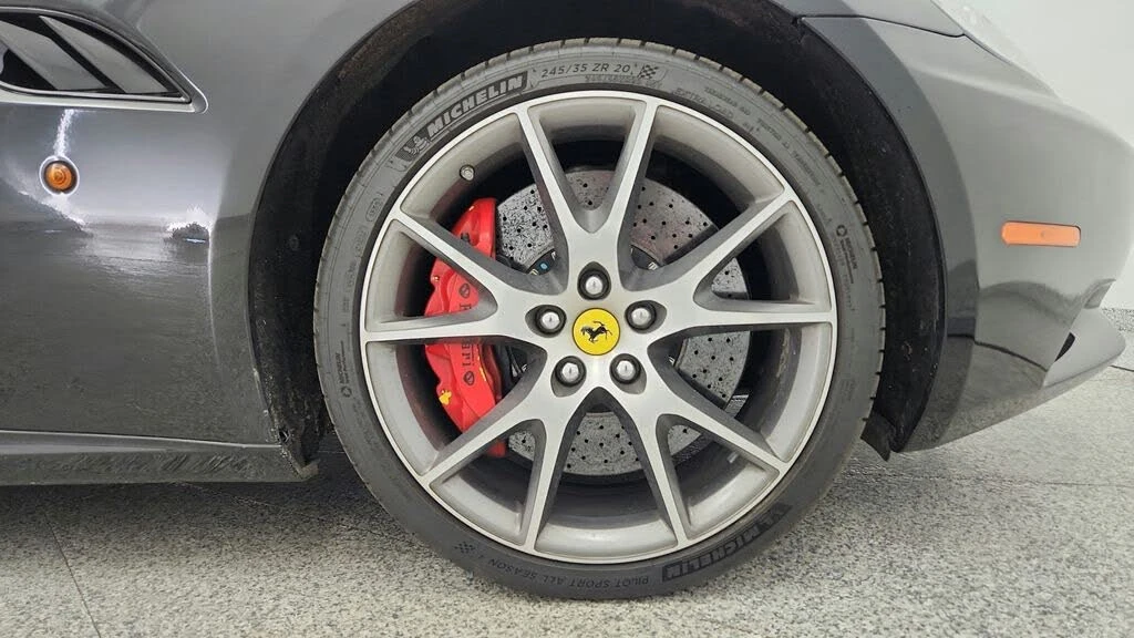 2012 Ferrari California - Image 28 of 29