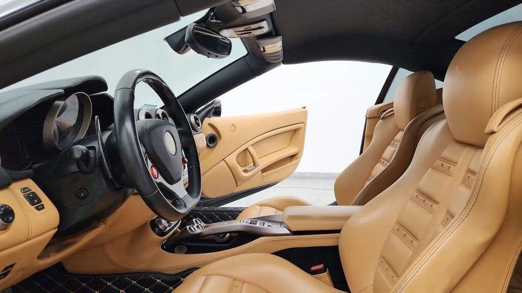 2012 Ferrari California - Image 15 of 29