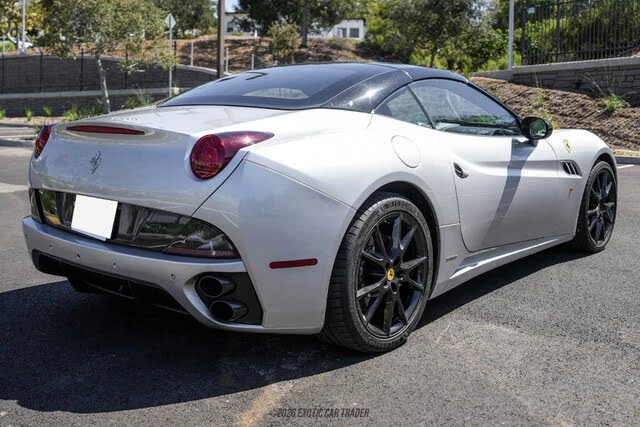 2012 Ferrari California - Image 17 of 31