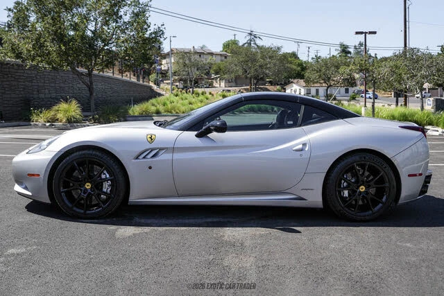 2012 Ferrari California - Image 15 of 31