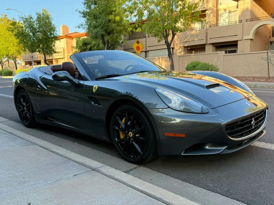 2012 Ferrari California - Image 29 of 30
