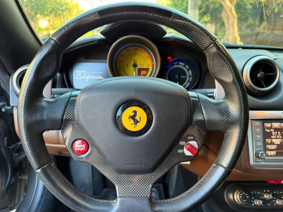 2012 Ferrari California - Image 15 of 30