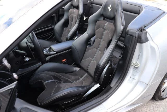 2012 Ferrari California - Image 11 of 17
