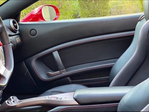 2012 Ferrari California - Image 14 of 18