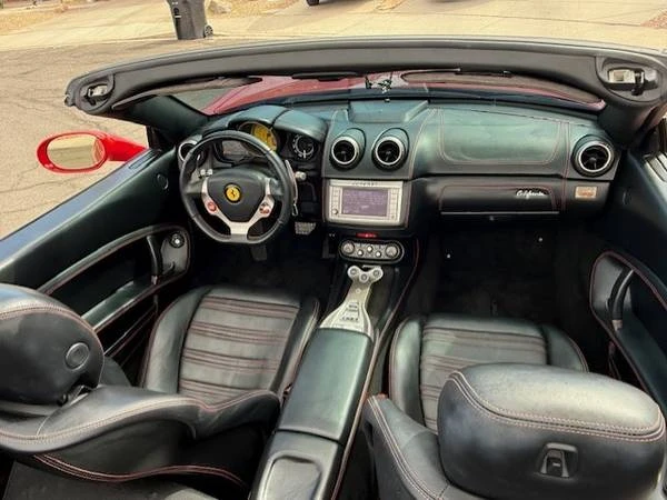 2012 Ferrari California - Image 8 of 15