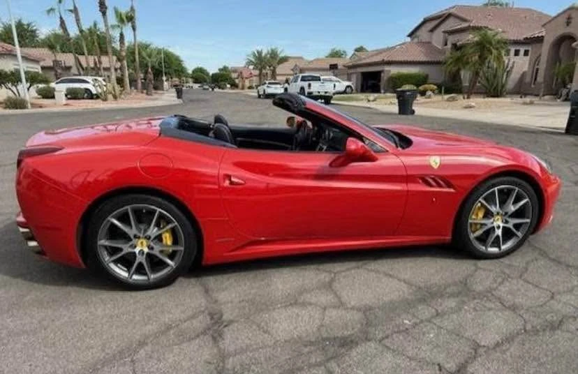 2012 Ferrari California - Image 8 of 10