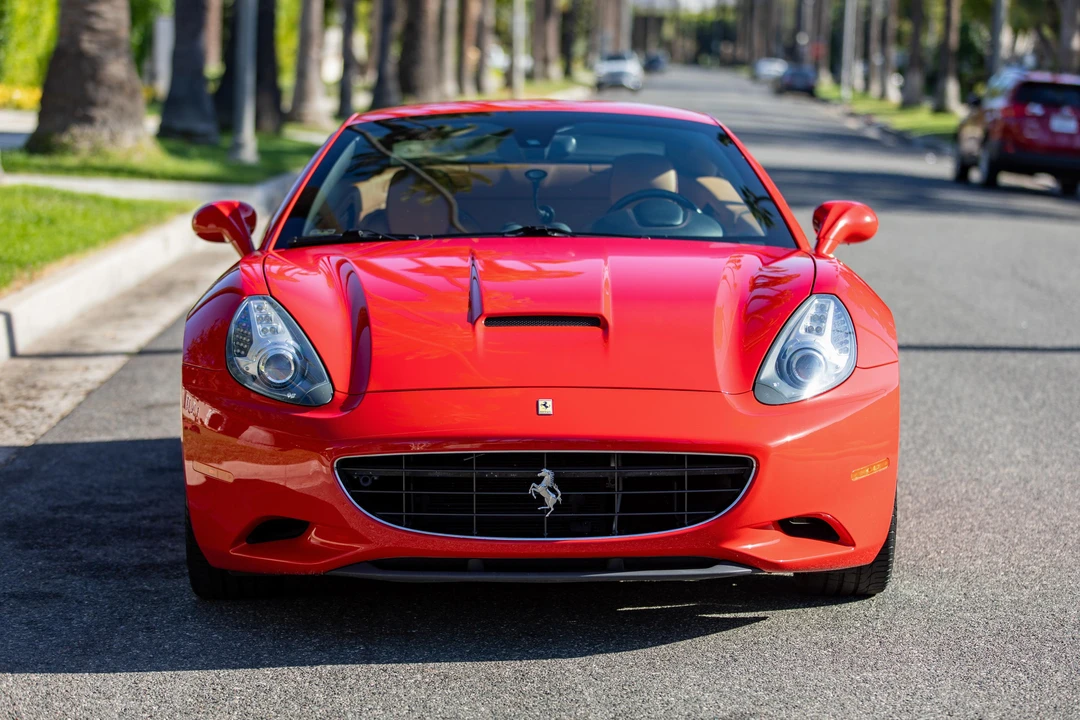 2012 Ferrari California - Image 11 of 31