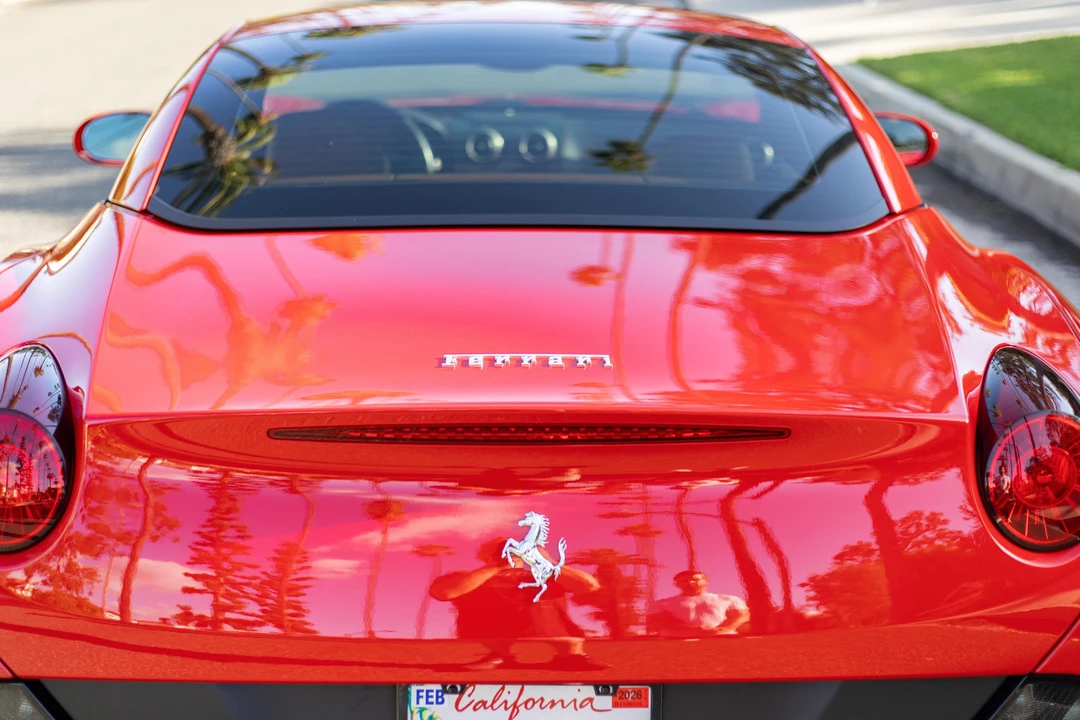 2012 Ferrari California - Image 29 of 31