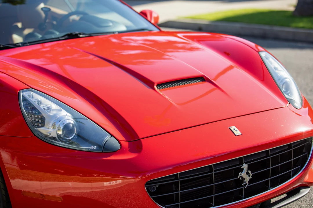 2012 Ferrari California - Image 18 of 31