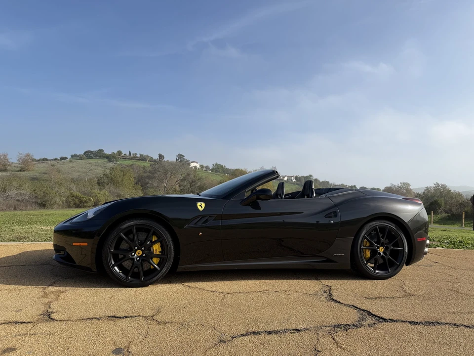 2012 Ferrari California - Image 9 of 31