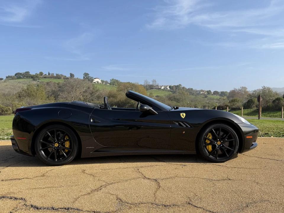 2012 Ferrari California - Image 22 of 31