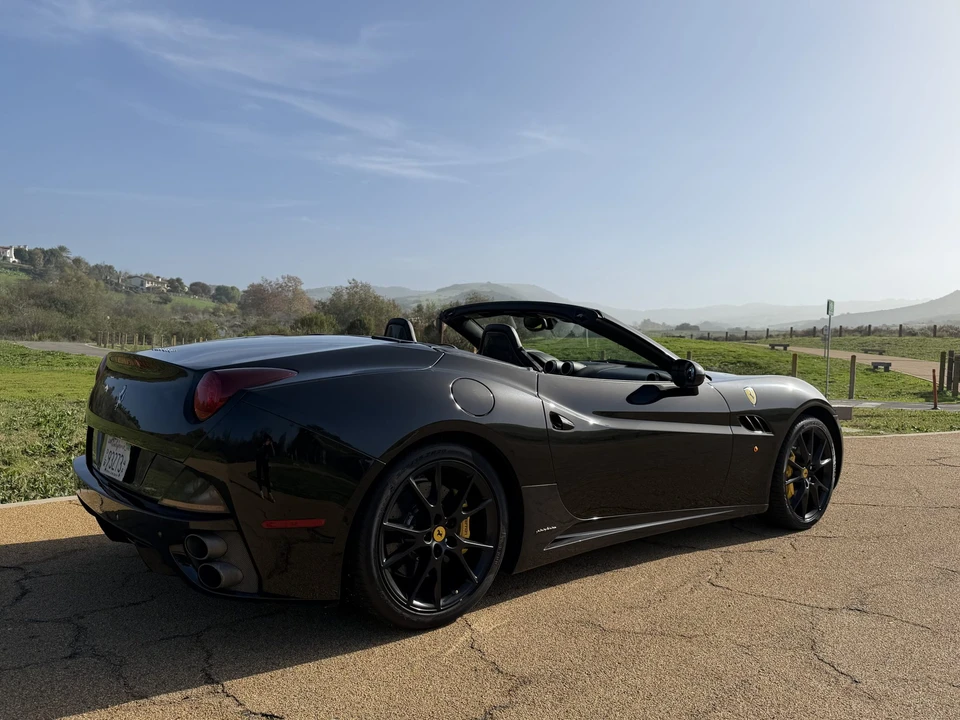 2012 Ferrari California - Image 20 of 31