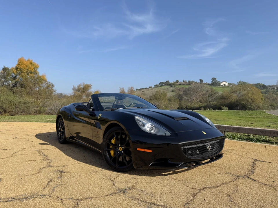 2012 Ferrari California - Image 3 of 31