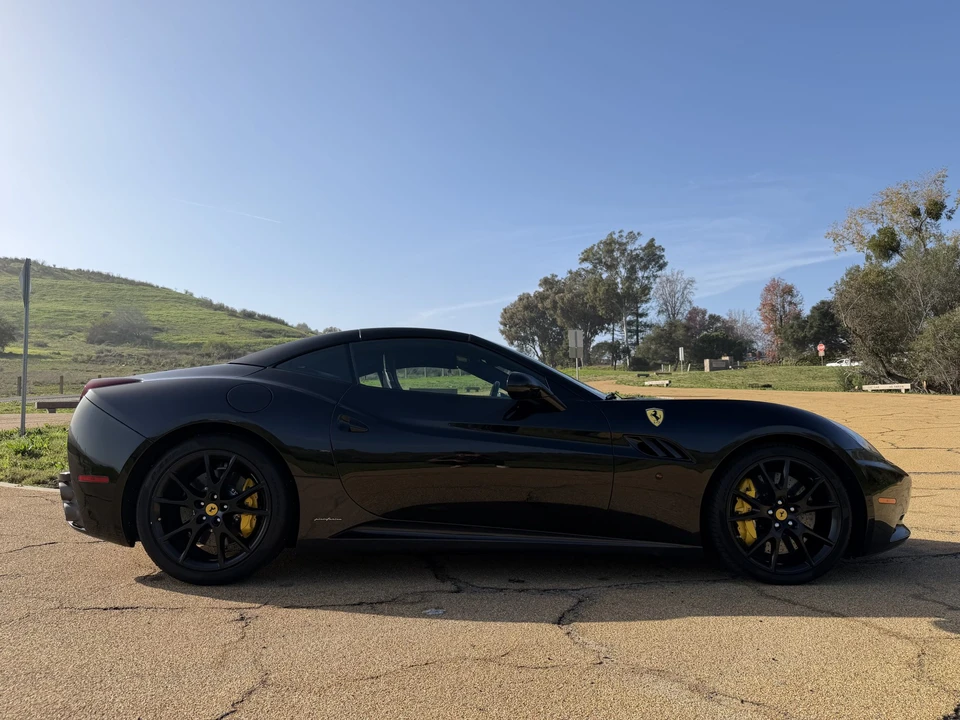 2012 Ferrari California - Image 31 of 31