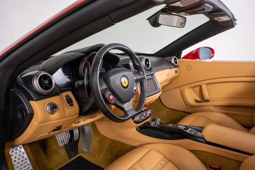 2012 Ferrari California - Image 15 of 31