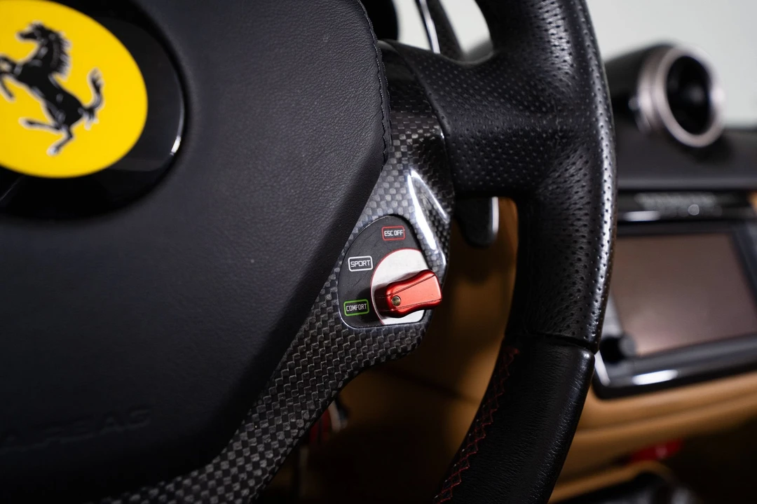 2012 Ferrari California - Image 18 of 31