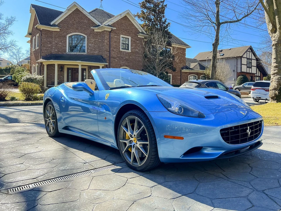 2012 Ferrari California - Image 11 of 31