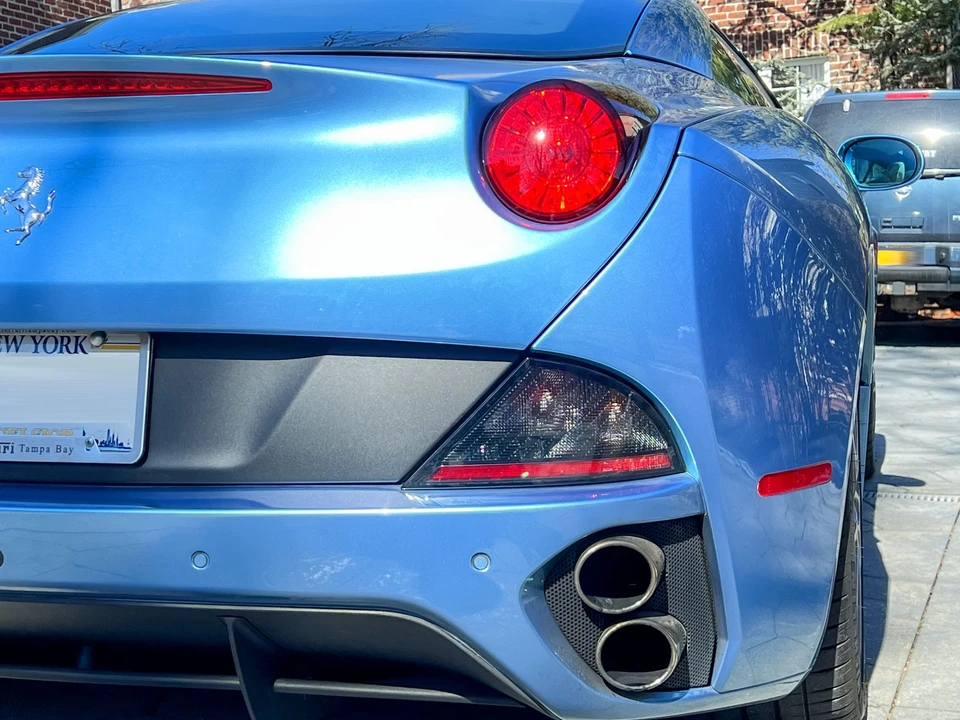 2012 Ferrari California - Image 23 of 31