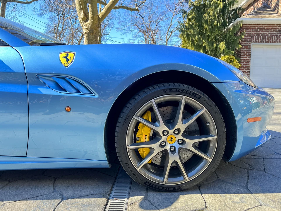 2012 Ferrari California - Image 31 of 31