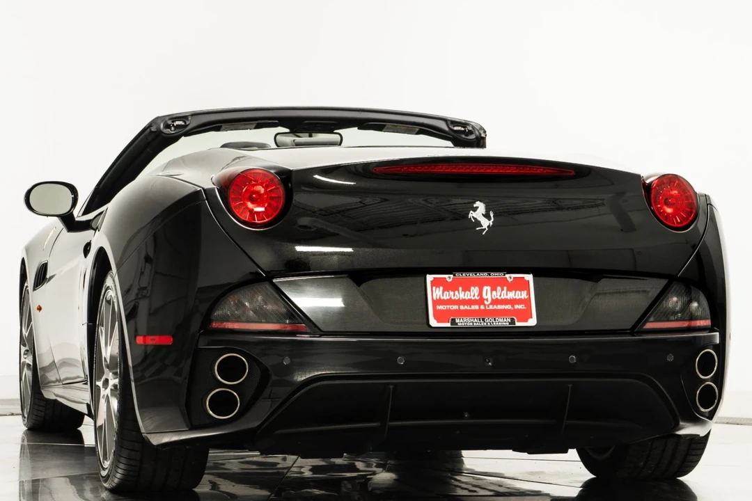 2012 Ferrari California - Image 7 of 12