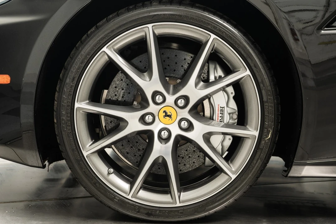 2012 Ferrari California - Image 10 of 12