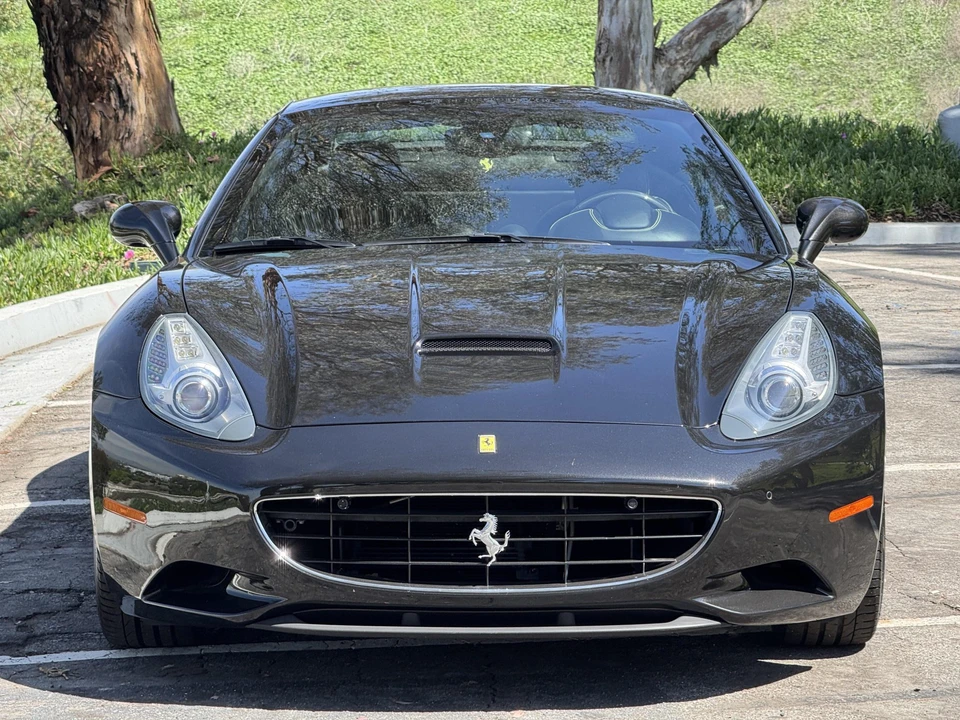 2012 Ferrari California - Image 27 of 31