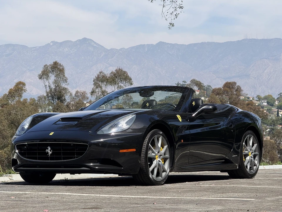 2012 Ferrari California - Image 19 of 31