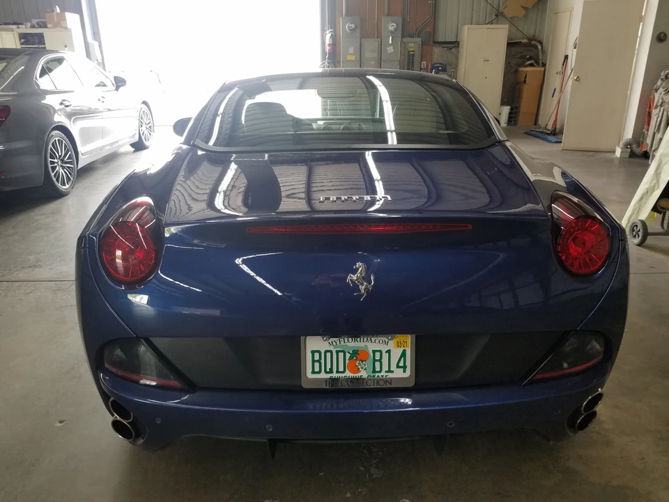 2012 Ferrari California - Image 13 of 31