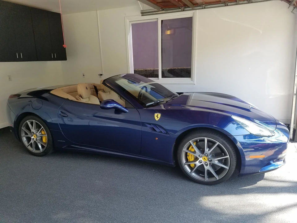 2012 Ferrari California - Image 2 of 31