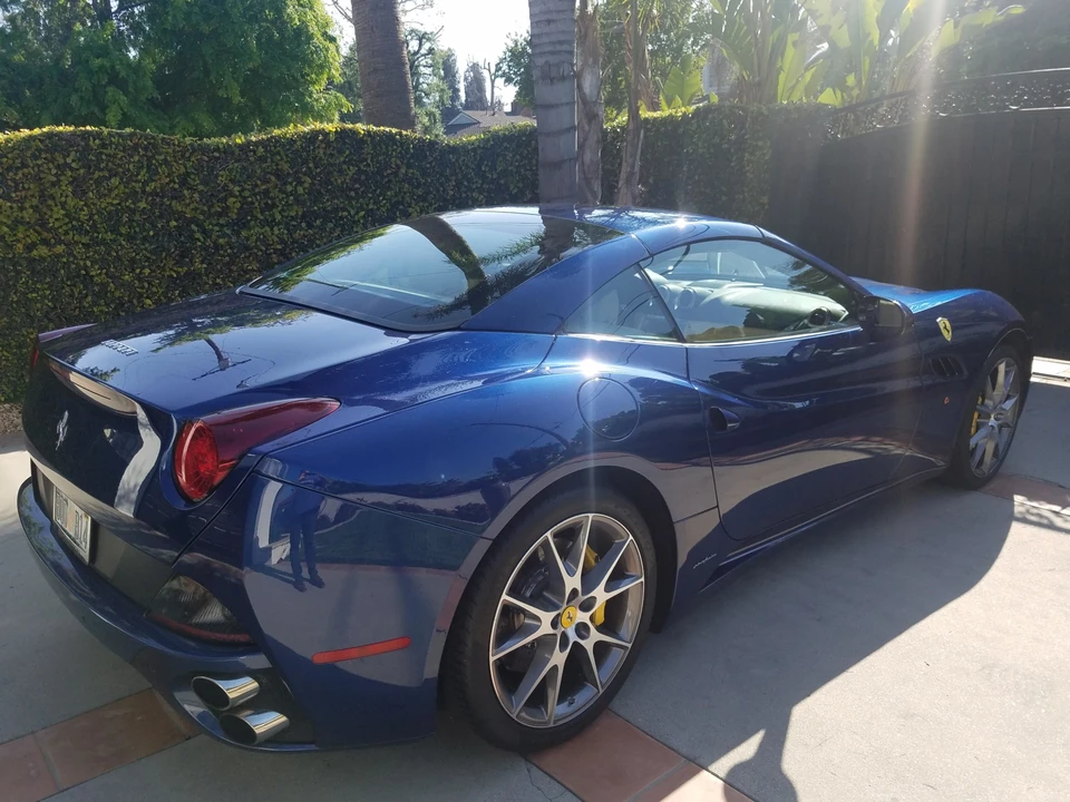 2012 Ferrari California - Image 15 of 31