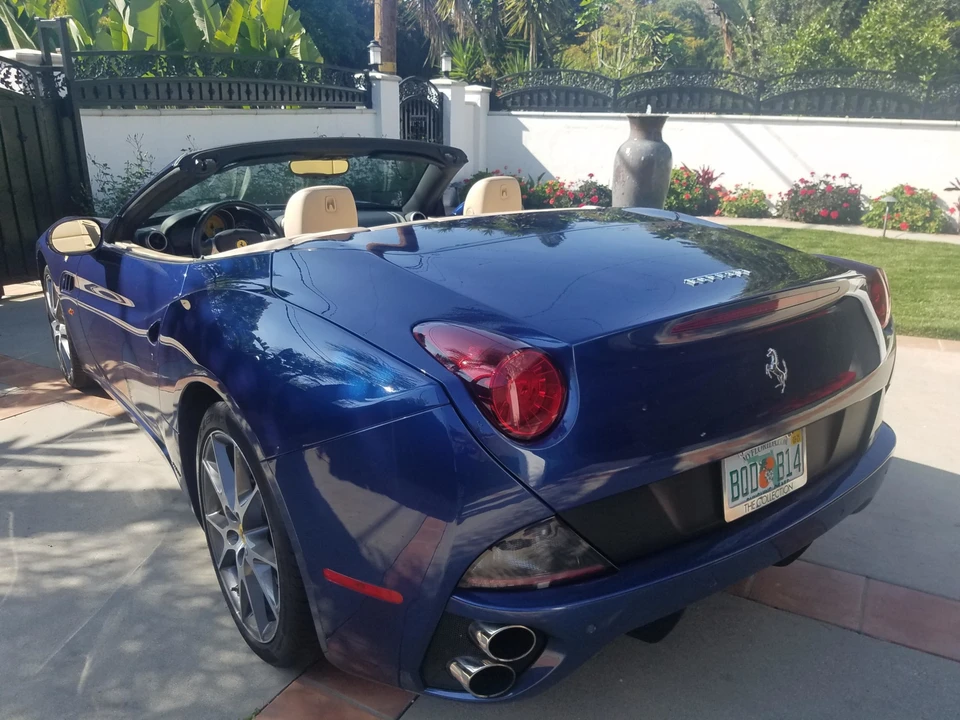 2012 Ferrari California - Image 12 of 31